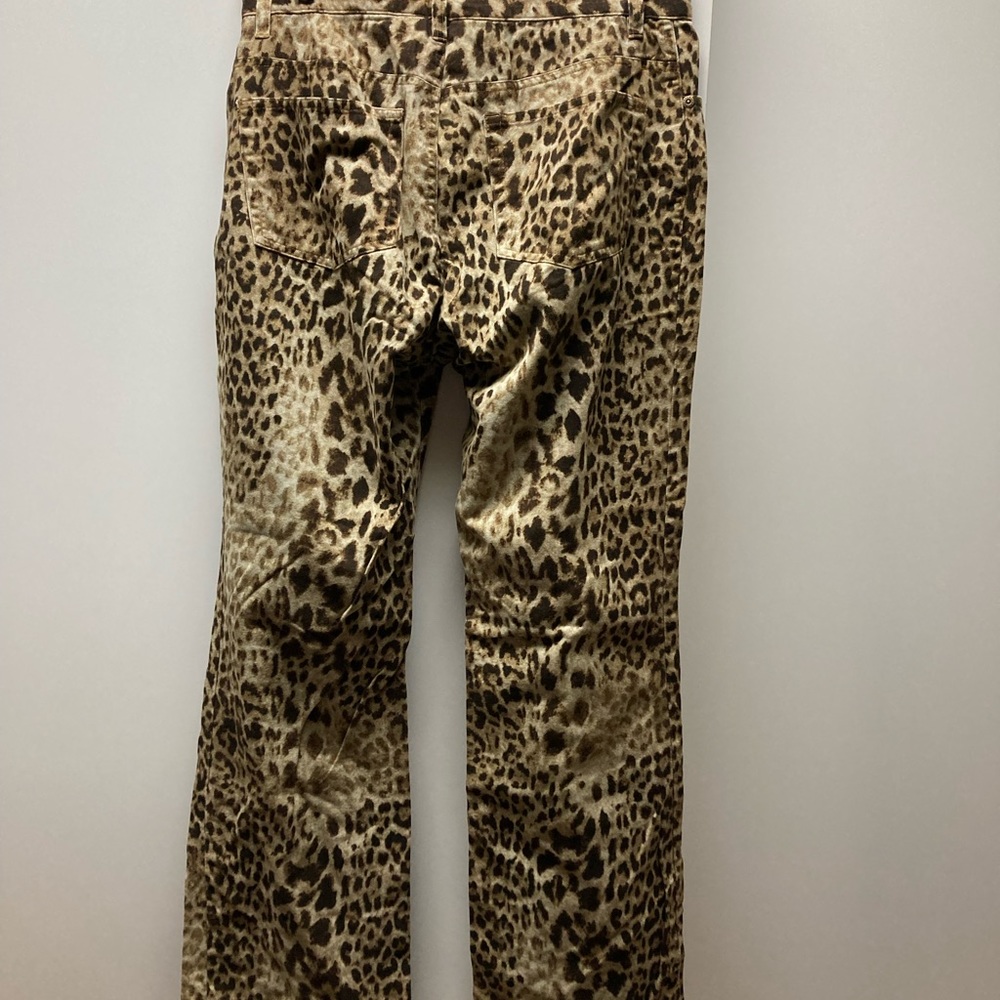 Leopard pants. Jones of New York.